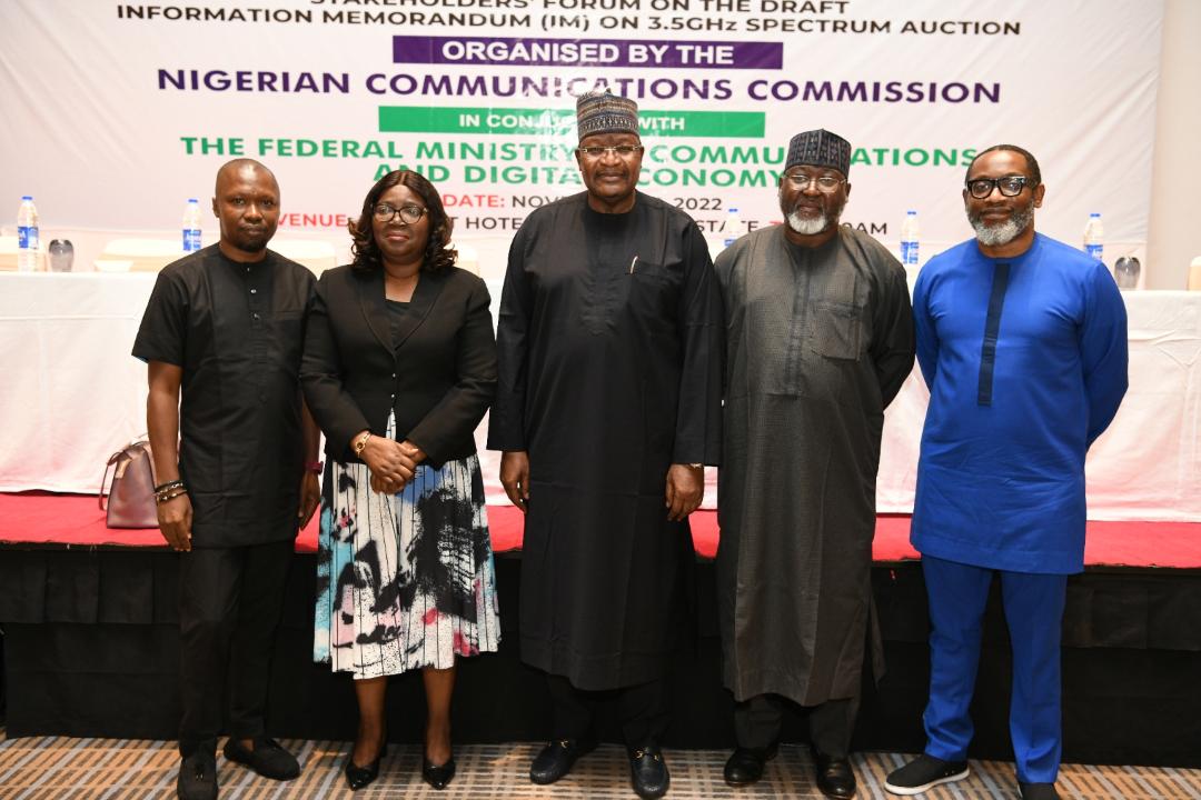 L – R: Gbolahan Thomas, Senior Manager, Regulatory Services, Airtel; Josephine Amuwa, Director, Legal and Regulatory Services, Nigerian Communications Commission (NCC); Prof. Umar Garba Danbatta, Executive Vice Chairman/Chief Executive Officer, NCC; Ubale Maska, Executive Commissioner, Technical Services, NCC; Ikenna Ikeme, General Manager, Regulatory Services, MTN Communications Plc, at the Stakeholders' Forum on the Draft Information Memorandum on 3.5 Spectrum Auction hosted by the Commission in Lagos on Tuesday (15th November 2022).