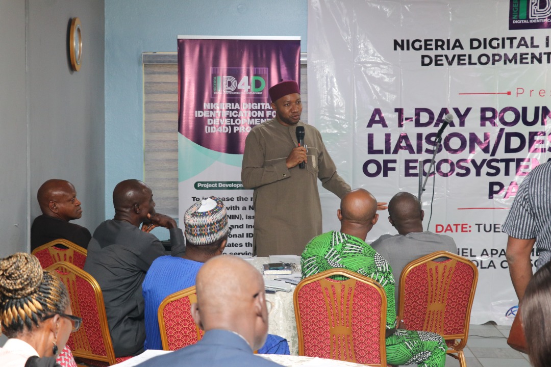 Dr. Walter Duru delivering a Paper on Duties of Desk Officers during the Roundtable