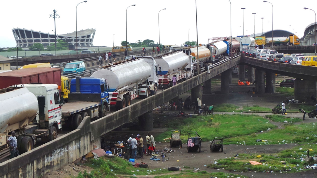 Lagos-bridges-under-threat-of-collapse-from-parked-trucks