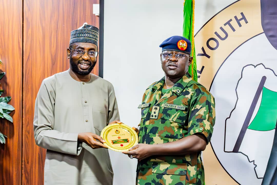 The Director General, NITDA, Kashifu Inuwa, CCIE, received a complimentary plaque from the DG, NYSC, Brig Gen, Y.D. Ahmed during a courtesy visit to the NYSC Headquarters.