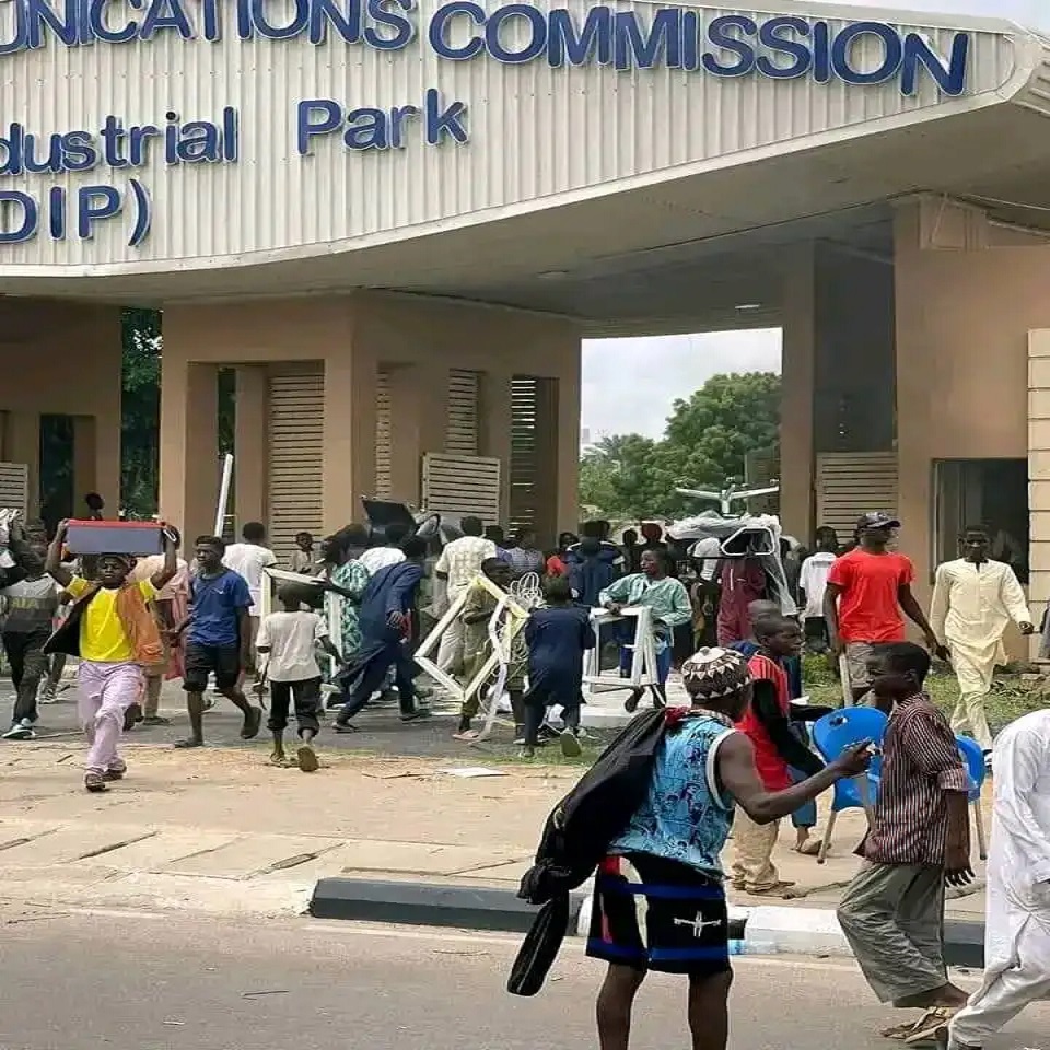 EndBadGovernanceInNigeria-Protesters-Loot-Yet-to-be-Commissioned-NCC-Industrial-Park-in-Kano-