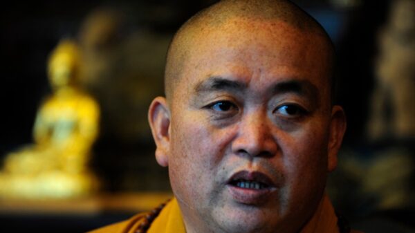 Shaolin-Temple-Shi-Yongxin-2