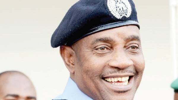 Solomon Arase