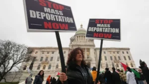 US Appeals Court Hands Trump Big Victory on Mass Deportation Plan