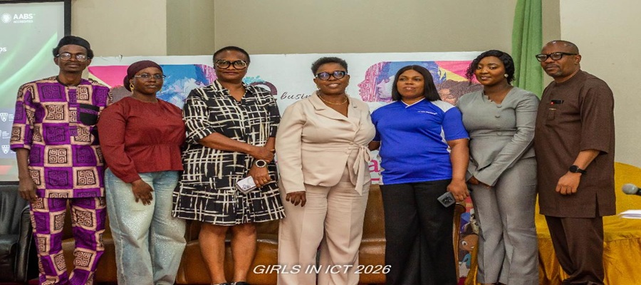 eBusinessLife's girls in ICT event